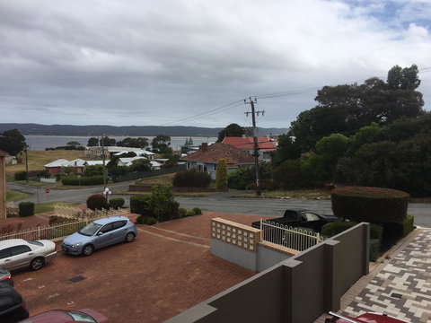Mill View Link - Accommodation Redcliffe 24