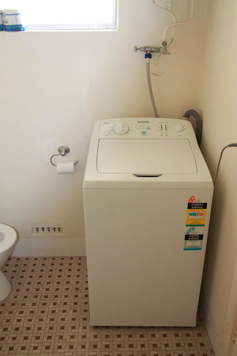 Malibu Apartments - Perth - Accommodation Redcliffe 11