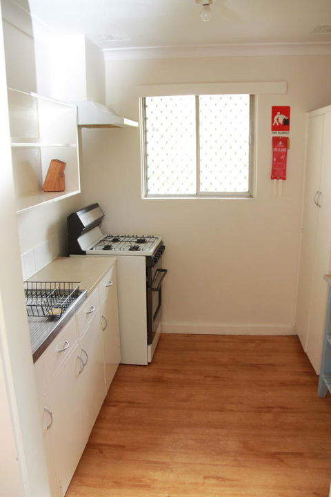 Malibu Apartments - Perth - Accommodation Redcliffe 8