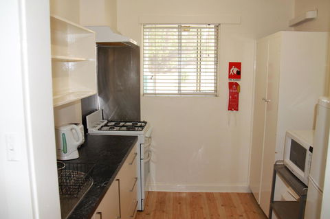 Malibu Apartments - Perth - Accommodation Redcliffe 10