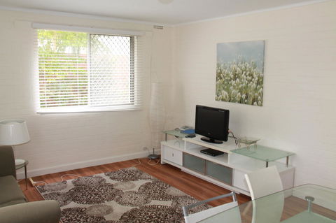 Malibu Apartments - Perth - Accommodation Redcliffe 15