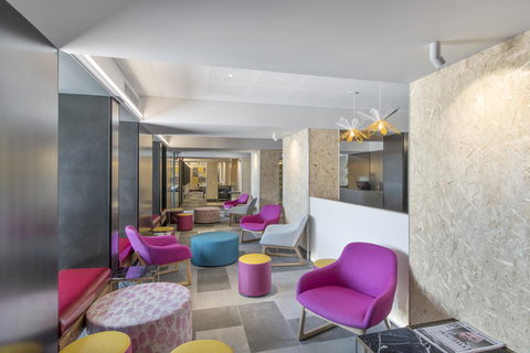 Metro Hotel Perth - Accommodation Redcliffe 11