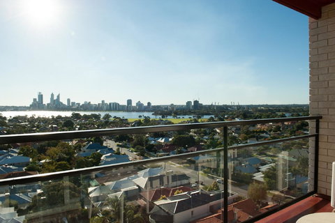 Metro Hotel Perth - Accommodation Redcliffe 6