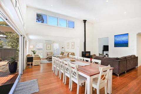 Calming Waters - Pet Friendly - Community Pool - Accommodation Redcliffe 7