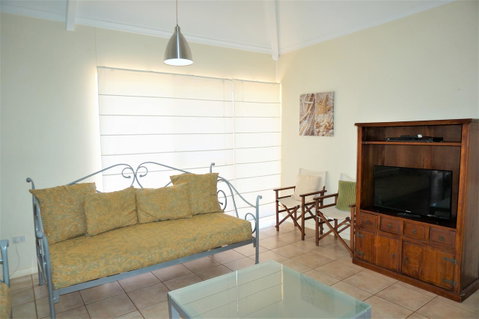 Osprey Holiday Village Unit 110 - Accommodation Redcliffe 6
