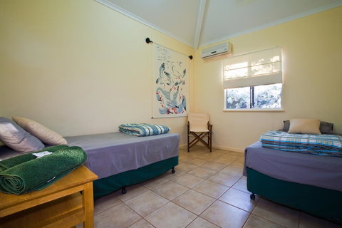 Osprey Holiday Village Unit 110 - Accommodation Redcliffe 14