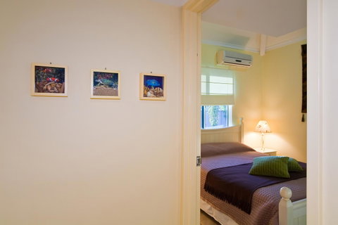 Osprey Holiday Village Unit 110 - Accommodation Redcliffe 13