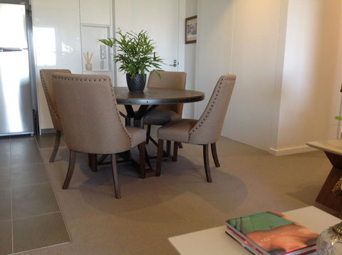 La Sea-esta Retreat At South Beach - Accommodation Redcliffe 12