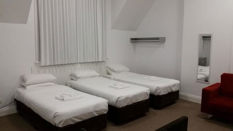 Akara Hotel - Accommodation Redcliffe 30