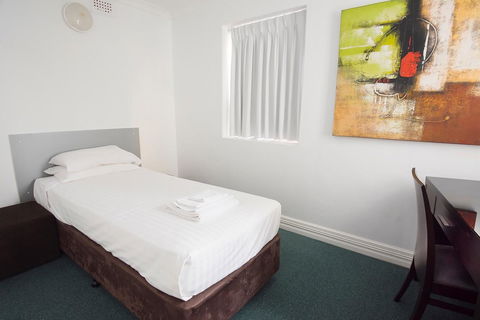 Akara Hotel - Accommodation Redcliffe 8