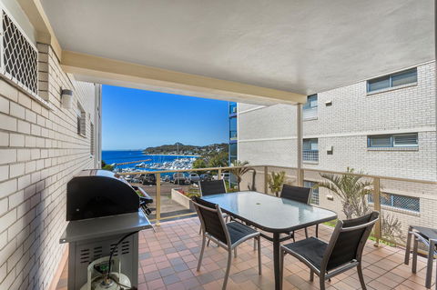 Laman Lodge, Unit 2, 15 Laman Street - Accommodation Redcliffe 13