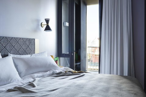 Alex Hotel - Accommodation Redcliffe 21