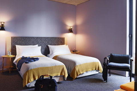 Alex Hotel - Accommodation Redcliffe 10