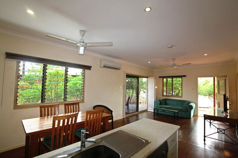 Kimberley Hotel - Accommodation Redcliffe 4