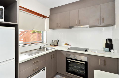 Dolphin Lodge Albany - Self Contained Apartments At Middleton Beach - Accommodation Redcliffe 31