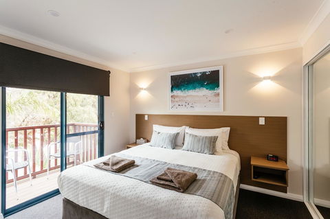 Dolphin Lodge Albany - Self Contained Apartments At Middleton Beach - Accommodation Redcliffe 38