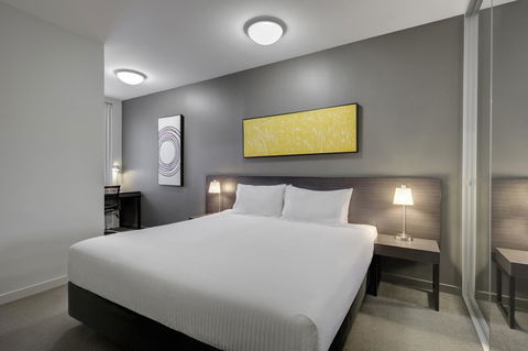 Punthill Norwest - Accommodation Redcliffe 15