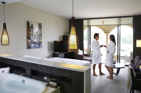 Chateau Elan At The Vintage - Accommodation Redcliffe 36