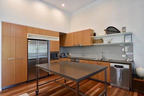 East On Byron - Accommodation Redcliffe 12