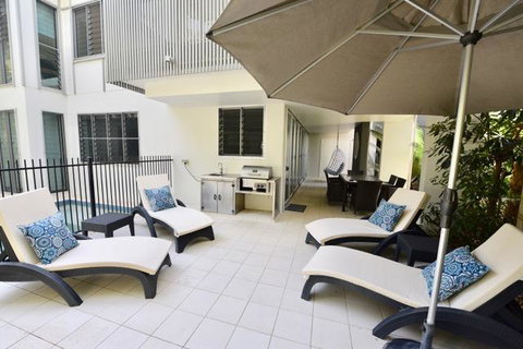 East On Byron - Accommodation Redcliffe 16