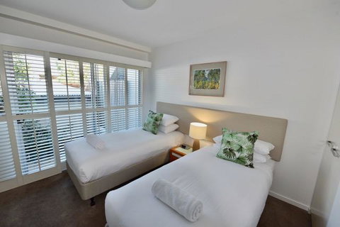 East On Byron - Accommodation Redcliffe 8
