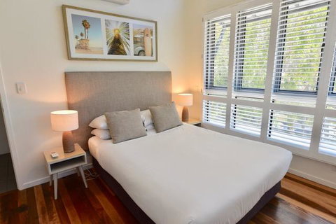 East On Byron - Accommodation Redcliffe 30