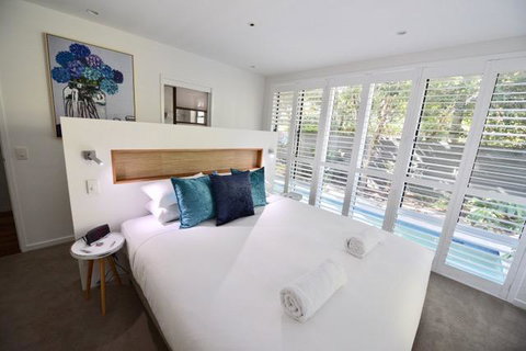 East On Byron - Accommodation Redcliffe 17