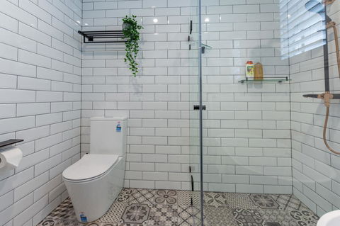 Heritage Townhouse Near Harbour Bridge - Accommodation Redcliffe 31