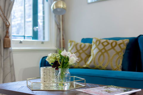 Heritage Townhouse Near Harbour Bridge - Accommodation Redcliffe 5