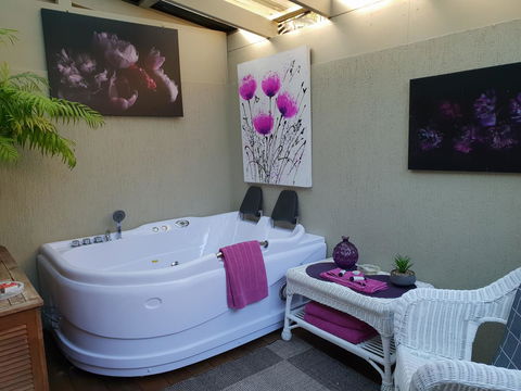 Nelson Bay Bed & Breakfast - Accommodation Redcliffe 3