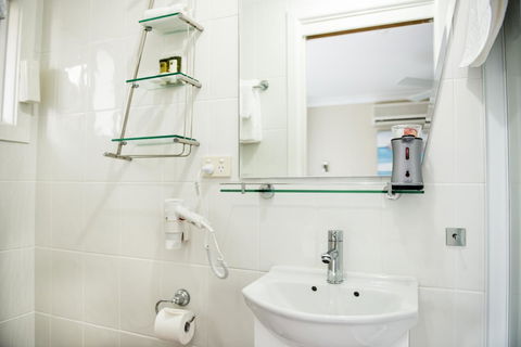 Nelson Bay Bed & Breakfast - Accommodation Redcliffe 25