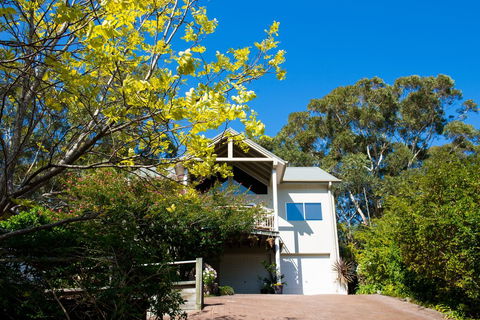 Nelson Bay Bed & Breakfast - Accommodation Redcliffe 1