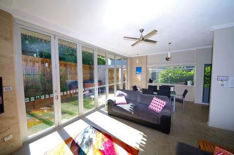 Crescent Head Spa Villa - Accommodation Redcliffe 25