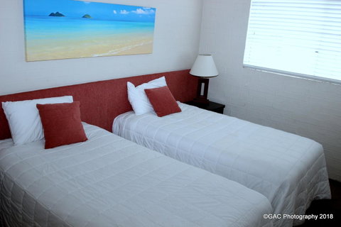 Mollymook Cove Apartments - Accommodation Redcliffe 20