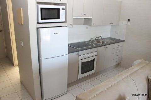 Mollymook Cove Apartments - Accommodation Redcliffe 11