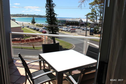 Mollymook Cove Apartments - Accommodation Redcliffe 7