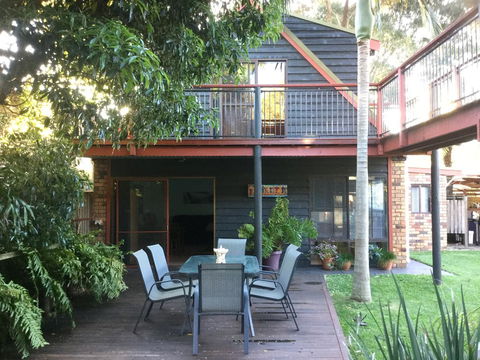 Jetz Bungalow - Accommodation Redcliffe 0