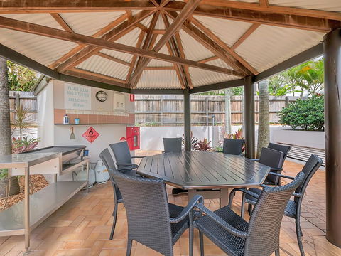 Cossies By The Sea - Accommodation Redcliffe 18