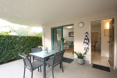 Cossies By The Sea - Accommodation Redcliffe 12