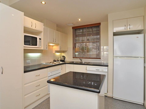Villa Executive 2br Cypress DS Located Within Cypress Lakes Resort - Accommodation Redcliffe 13