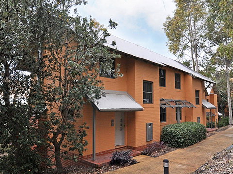 Villa Executive 2br Cypress DS Located Within Cypress Lakes Resort - Accommodation Redcliffe 2