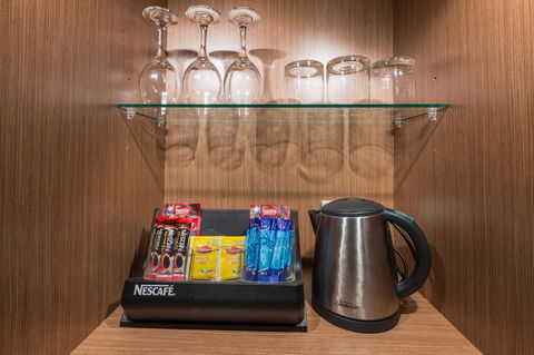 Metro Hotel Miranda - Accommodation Redcliffe 3