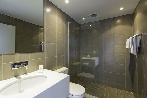 Metro Hotel Miranda - Accommodation Redcliffe 21