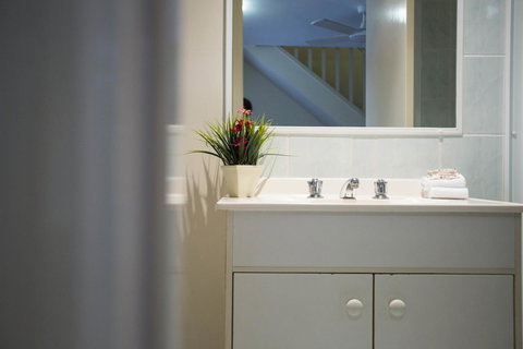 Byron Central Apartments - Accommodation Redcliffe 2