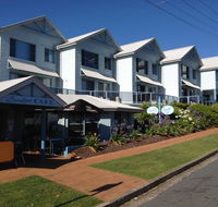 Breakers Apartments - Accommodation Redcliffe