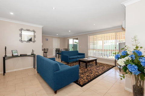 Colonial Court Villas - Accommodation Redcliffe 36