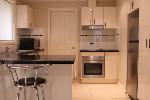Colonial Court Villas - Accommodation Redcliffe 27