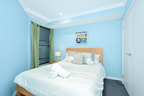 On The Beach Getaway - Accommodation Redcliffe 6