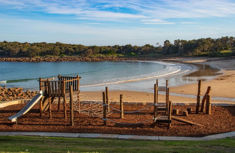 On The Beach Getaway - Accommodation Redcliffe 18