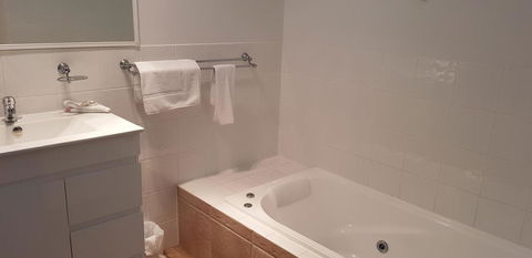 The Palms At Avoca - Accommodation Redcliffe 4